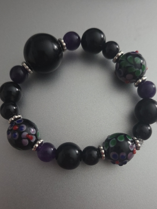 Jewelry - Black and Purple Floral Glass Bead Stretch Bracelet